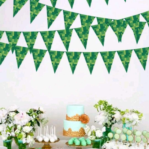 2Pc Green Pixel Pennant Banners